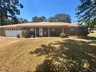 3034 S 58th Street, Fort Smith, AR 72903