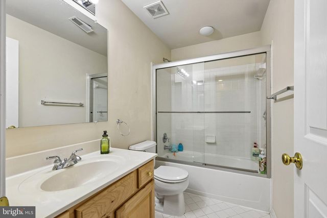 15169 WINDY HOLLOW CIR, Gainesville, VA 20155
