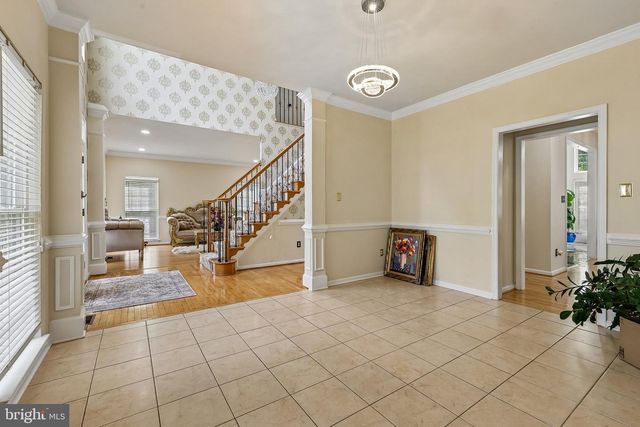 15169 WINDY HOLLOW CIR, Gainesville, VA 20155