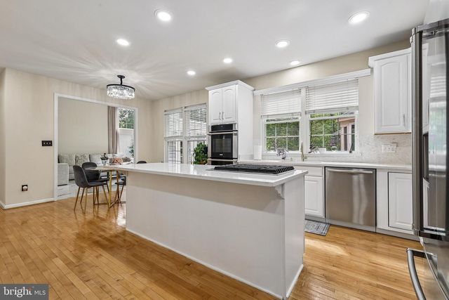 15169 WINDY HOLLOW CIR, Gainesville, VA 20155