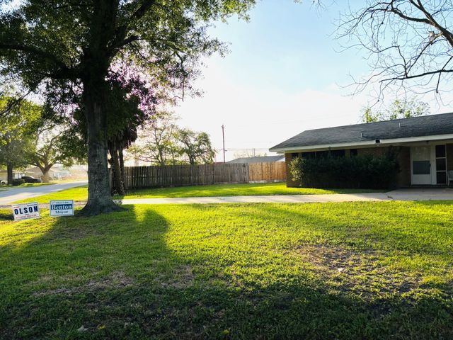 4901 Timber Lane, Rosenberg, TX 77471