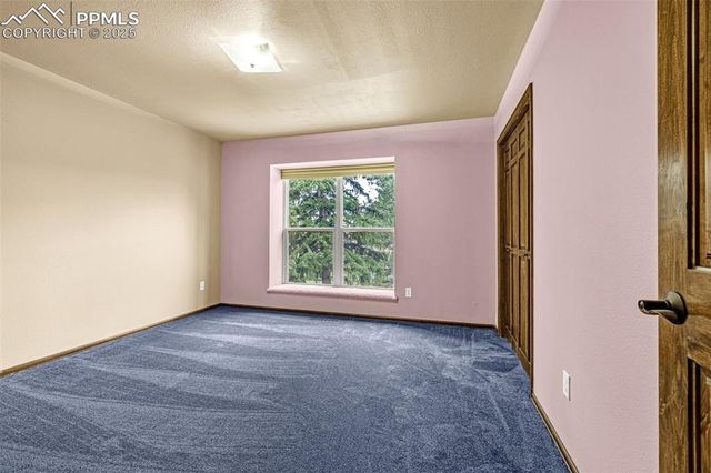 490 Allegheny Drive, Colorado Springs, CO 80919