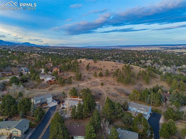 490 Allegheny Drive, Colorado Springs, CO 80919