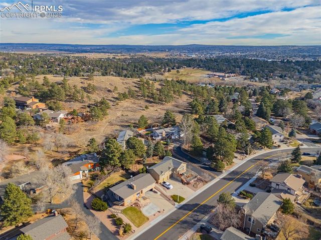 490 Allegheny Drive, Colorado Springs, CO 80919