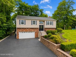 18 Nolan Road, Morganville, NJ 07751