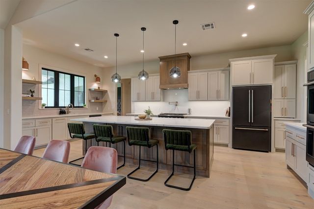 22720 Tuscan Estates Drive, Edmond, OK 73025