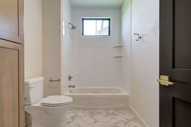 22720 Tuscan Estates Drive, Edmond, OK 73025