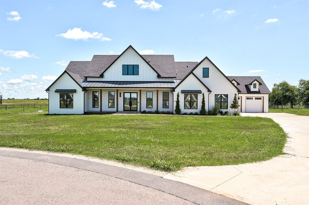 22720 Tuscan Estates Drive, Edmond, OK 73025
