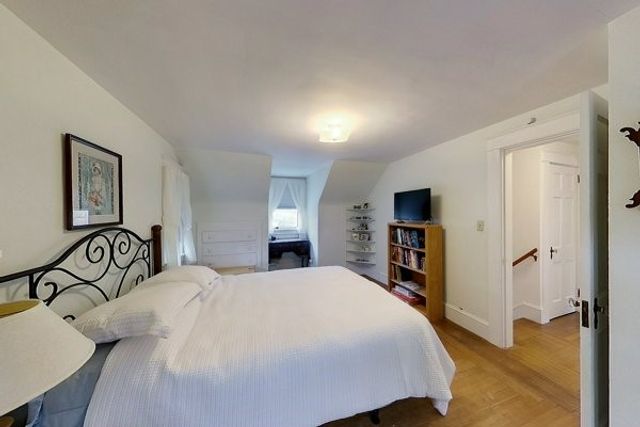 94 Eustis Avenue, Newport, RI 02840