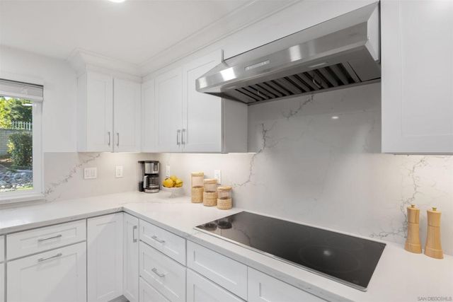 18857 Beechtree Lane, Porter Ranch, CA 91326