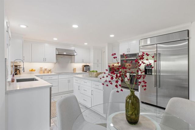 18857 Beechtree Lane, Porter Ranch, CA 91326