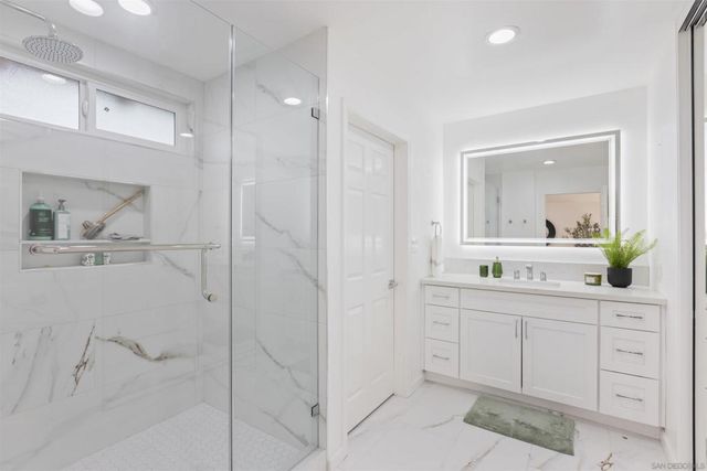 18857 Beechtree Lane, Porter Ranch, CA 91326