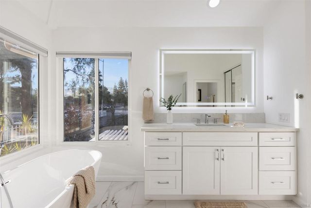 18857 Beechtree Lane, Porter Ranch, CA 91326
