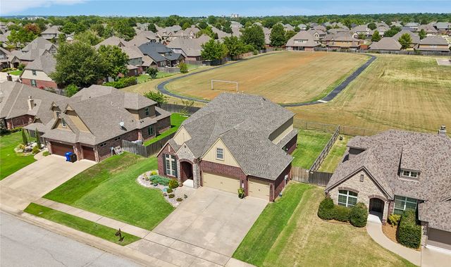 4400 W Oakridge Street, Broken Arrow, OK 74012