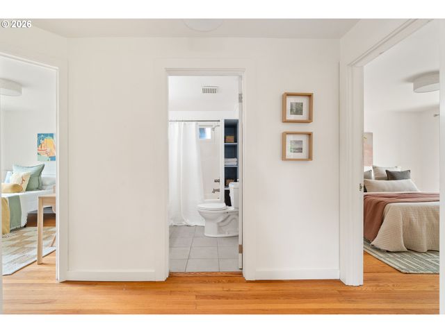 5910 Ne 52ND Ave, Portland, OR 97218
