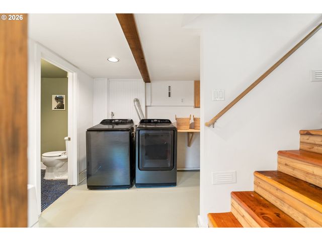 5910 Ne 52ND Ave, Portland, OR 97218