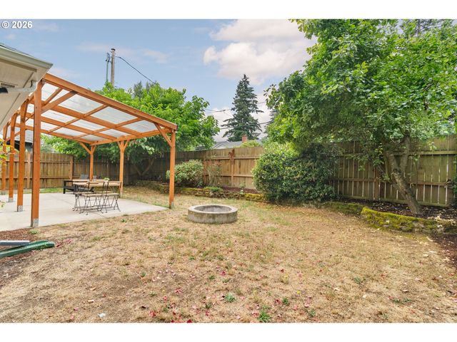 5910 Ne 52ND Ave, Portland, OR 97218