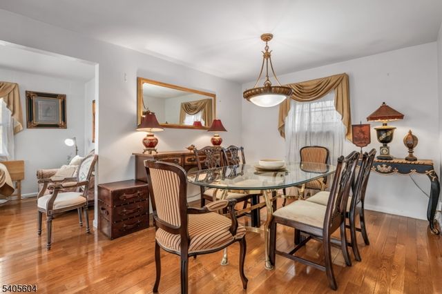 17 Porter Rd, West Orange Twp., NJ 07052