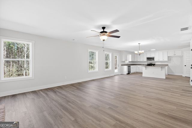 1708 Highway 82 1, Winder, GA 30680
