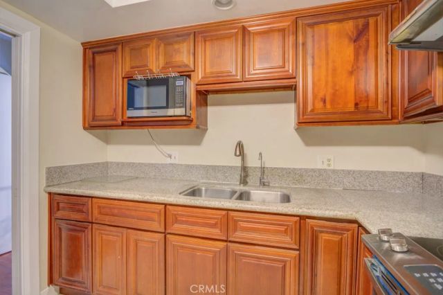 1610 S. POMONA C15, Fullerton, CA 92832