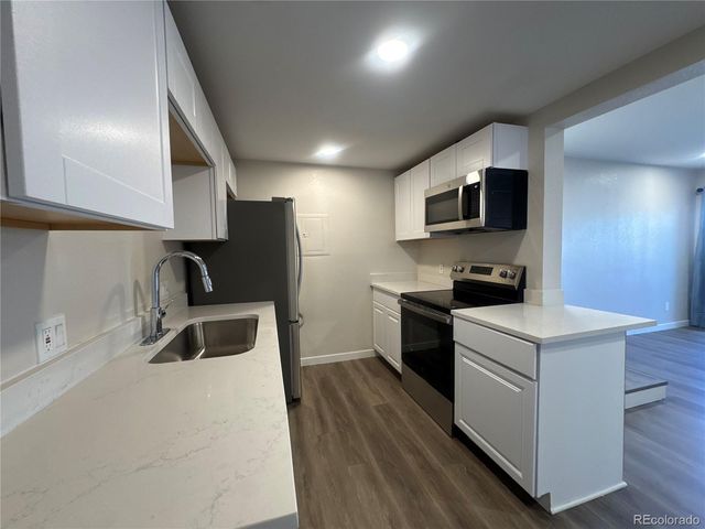 2929 W Floyd Avenue 112, Denver, CO 80236