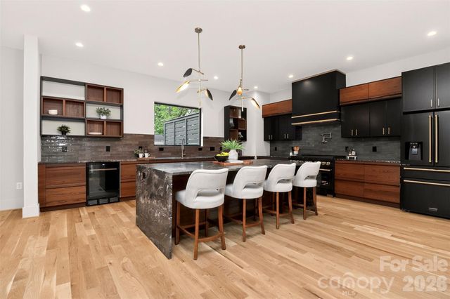 1304 N Caldwell Street, Charlotte, NC 28206