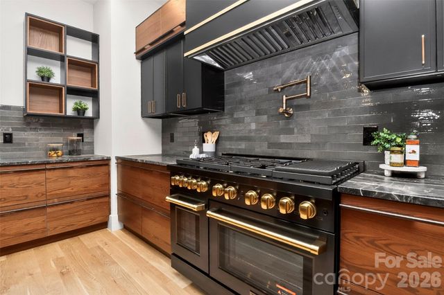 1304 N Caldwell Street, Charlotte, NC 28206