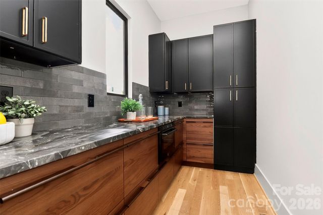 1304 N Caldwell Street, Charlotte, NC 28206