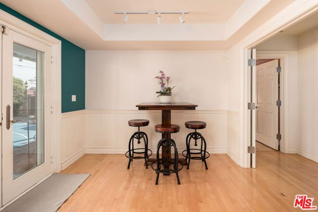 8426 Flight Avenue, Los Angeles, CA 90045