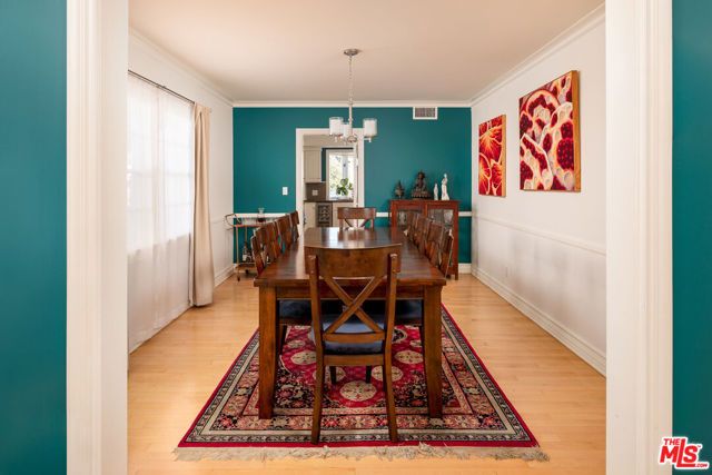 8426 Flight Avenue, Los Angeles, CA 90045