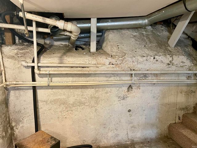 288 N Main Street, Andrews, IN 46702