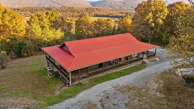 335 Fox Wood Lane, Dunlap, TN 37327