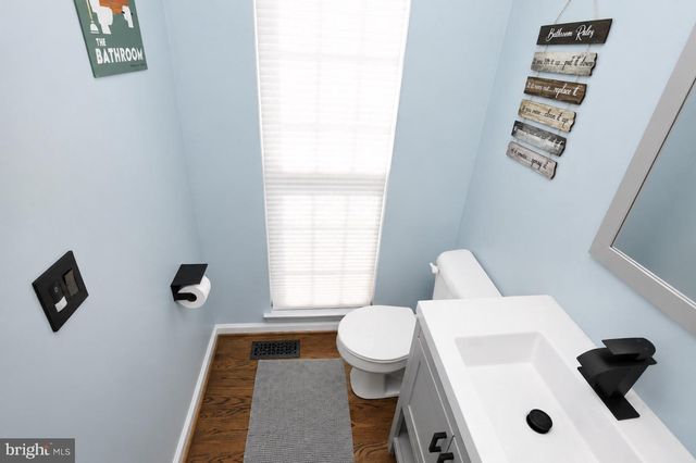 422 SAWGRASS, Charles Town, WV 25414