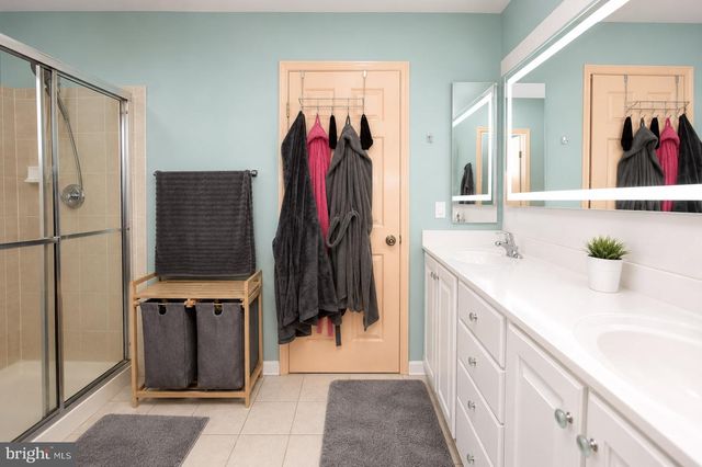 422 SAWGRASS, Charles Town, WV 25414