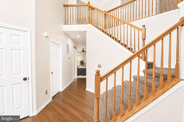422 SAWGRASS, Charles Town, WV 25414