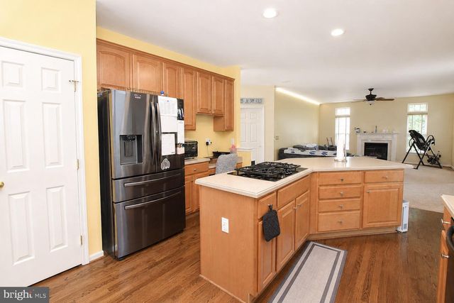 422 SAWGRASS, Charles Town, WV 25414