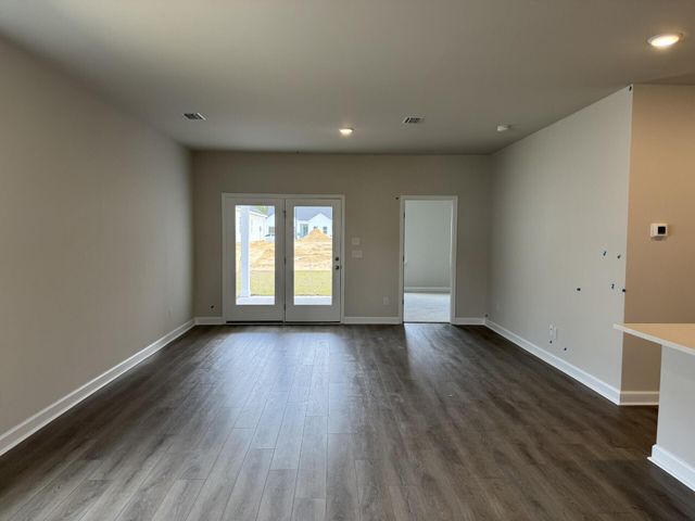 5152 Blackberry Lane, Ravenel, SC 29470