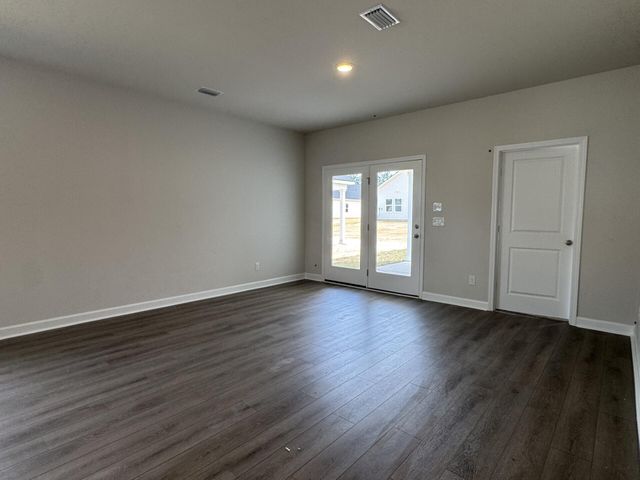 5152 Blackberry Lane, Ravenel, SC 29470