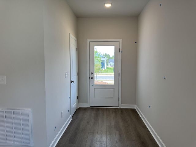 5152 Blackberry Lane, Ravenel, SC 29470