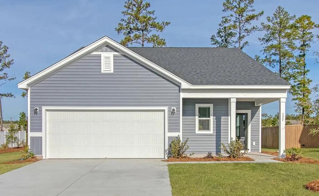 5152 Blackberry Lane, Ravenel, SC 29470