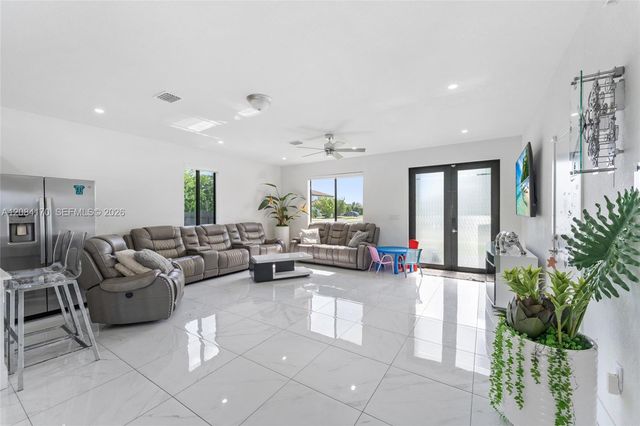 22610 SW 129th Avenue, Miami, FL 33170