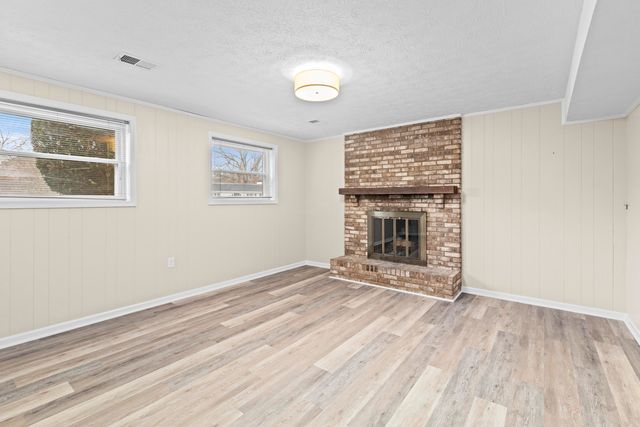 3490 Ormond Circle, Lexington, KY 40517