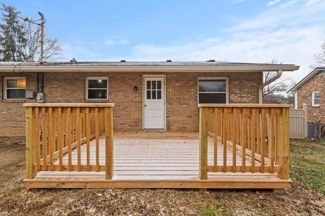 3490 Ormond Circle, Lexington, KY 40517