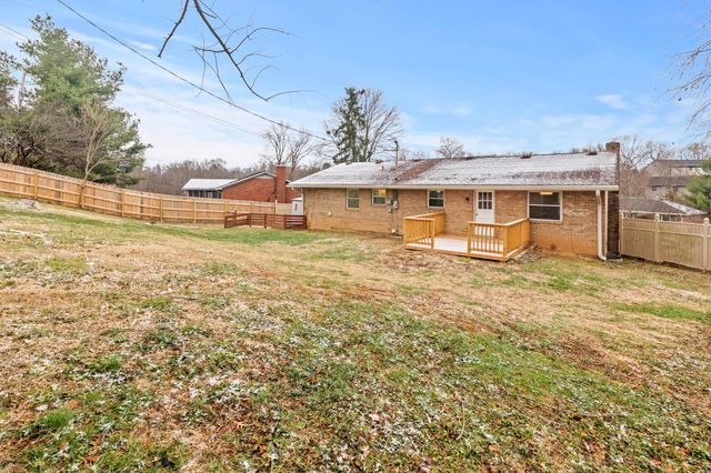 3490 Ormond Circle, Lexington, KY 40517