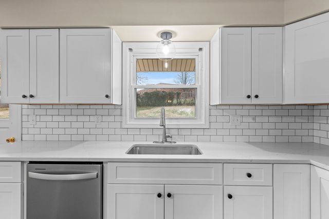 3490 Ormond Circle, Lexington, KY 40517