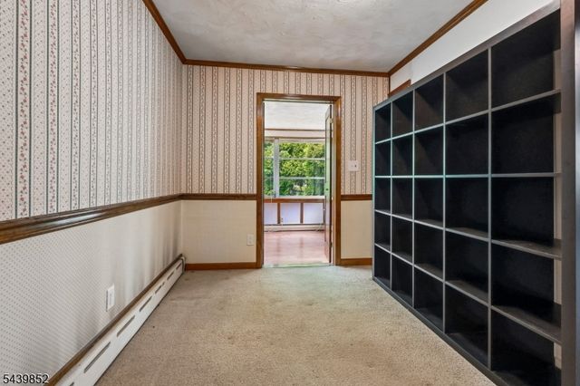 320 Redmont Rd, North Plainfield Boro, NJ 07063