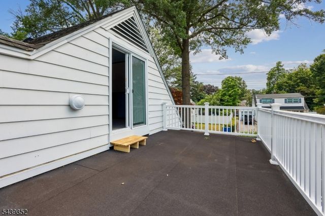 320 Redmont Rd, North Plainfield Boro, NJ 07063