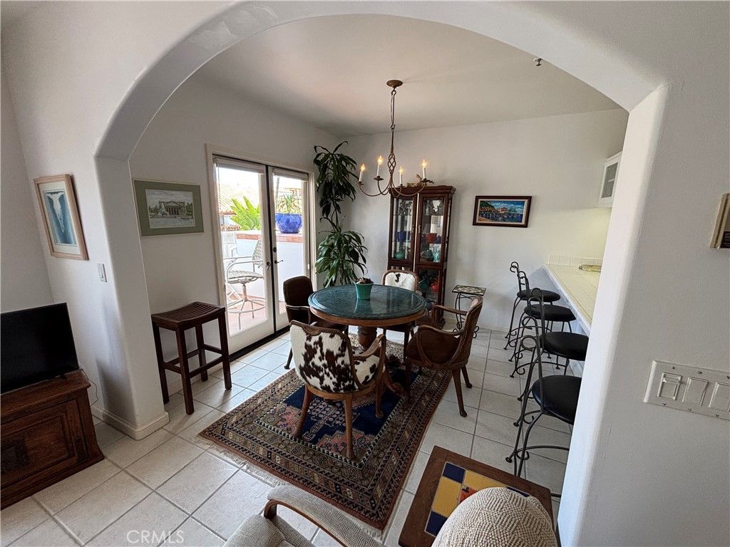 Image 13 of property listing at 50 Playa Azul, Avalon, CA 90704