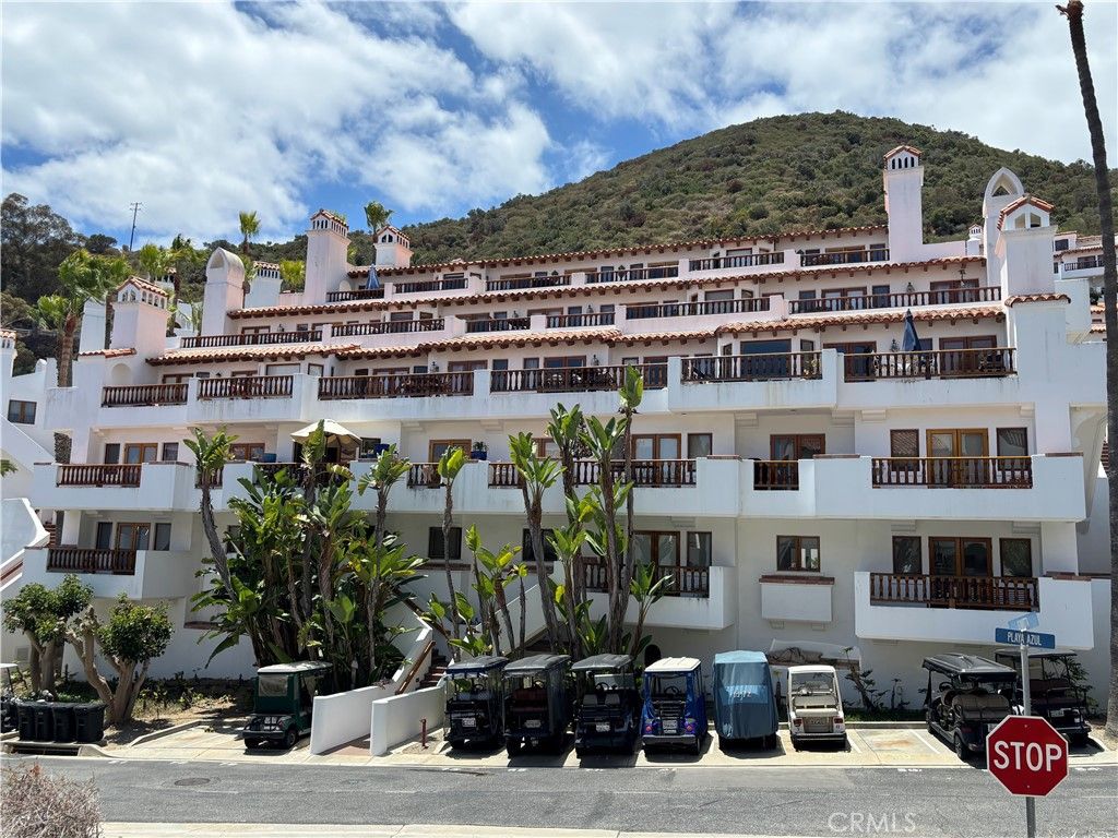 Image 27 of property listing at 50 Playa Azul, Avalon, CA 90704