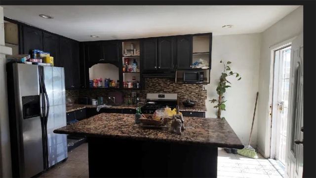 13214 S Mona, Compton, CA 90222